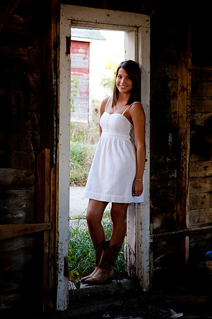 Lindsay Melling Senior Images-0464