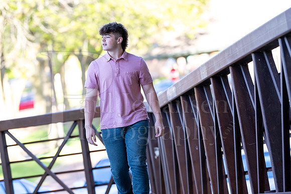 Jayden Vecchione Senior Images 5-3-2024-0166