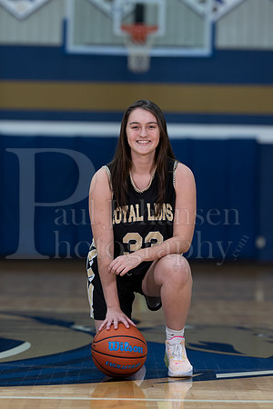 RC Basketball Seniors Banner Shoot 12-2-2021-0075