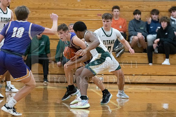 Boylan Boys Varsity Basketball vs Hononegah 2-3-2023-0300
