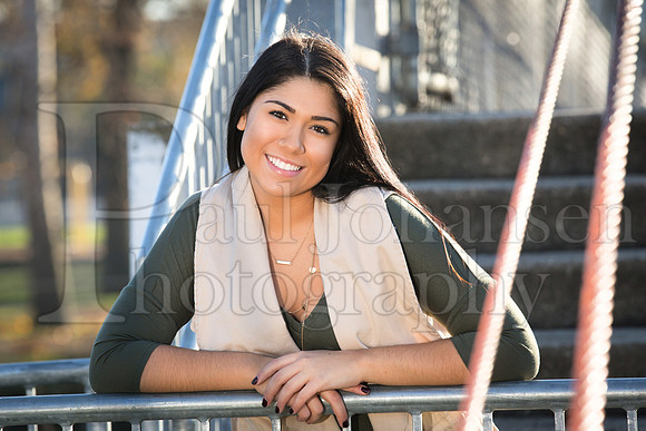 Serena Bilardello Senior Images 11-3-2015-0118_pp
