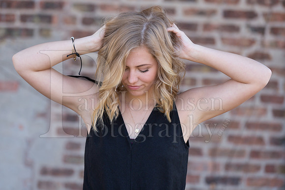 Annie Cyrs Senior Images 4-24-2018-0165