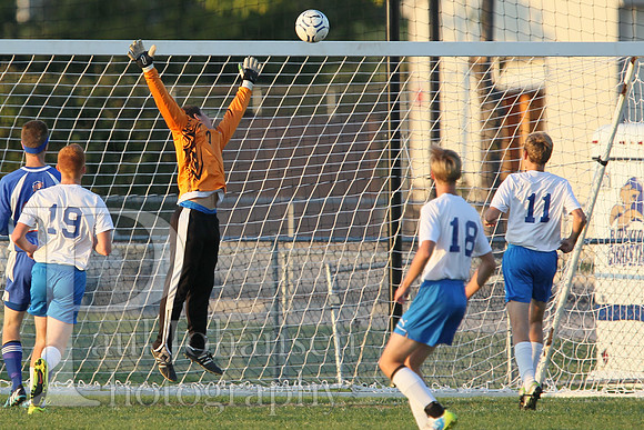 RC Boys Varsity Soccer vs Genoa 9-17-2014-0052