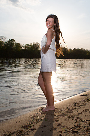 Alyssa Evett Senior Images 5-18-2014-4118