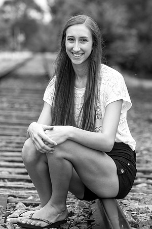 Margaret Horihan Senior Images 8-31-2013-0827