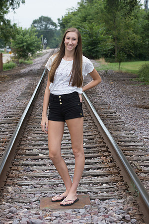 Margaret Horihan Senior Images 8-31-2013-0830
