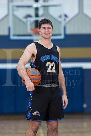 RC Basketball Seniors Banner Shoot 12-2-2021-0254