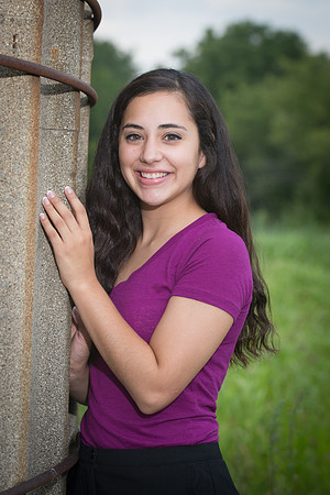 Emily Bergez Senior Images 8-10-2014-0527