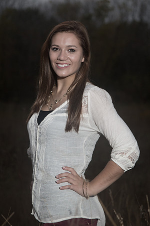 Cassie Bertl Senior Images 10-1-2014-6254