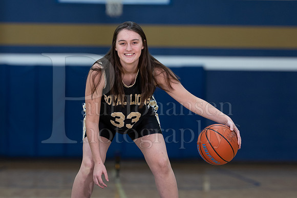 RC Basketball Seniors Banner Shoot 12-2-2021-0091