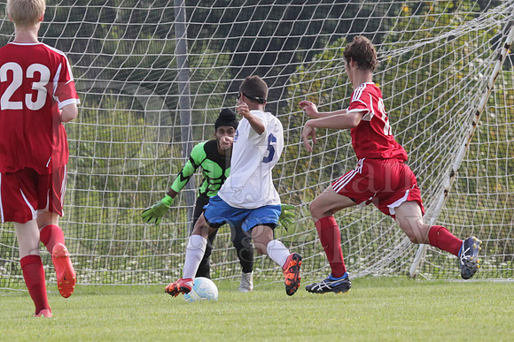 RC Boys Varsity Soccer vs Oregon 8-23-2016-0382