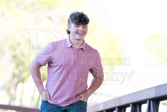 Jayden Vecchione Senior Images 5-3-2024-0178