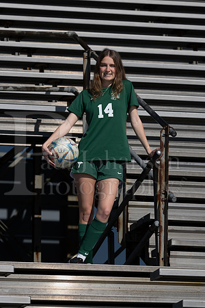 Boylan Varsity Girls Soccer Team and Senior Shoot 4-25-2024-0306