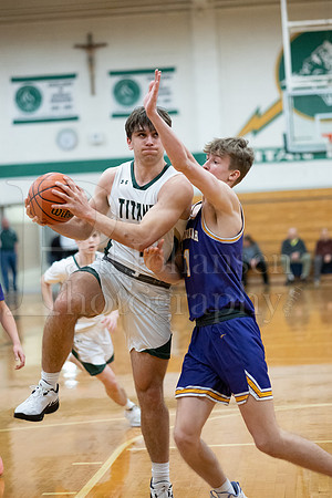Boylan Boys Varsity Basketball vs Hononegah 2-3-2023-0503