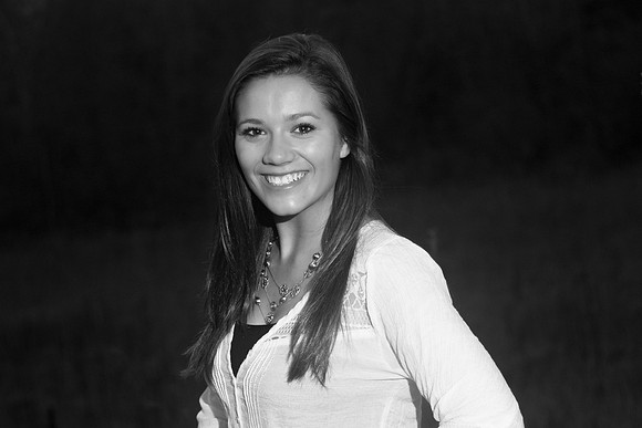 Cassie Bertl Senior Images 10-1-2014-6259