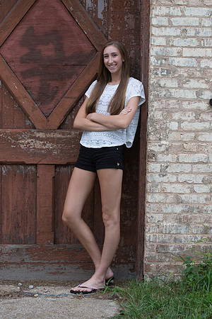 Margaret Horihan Senior Images 8-31-2013-0794