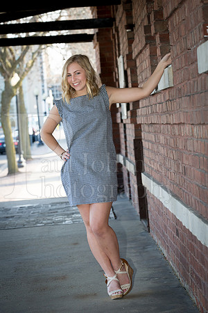 Annie Cyrs Senior Images 4-24-2018-0259