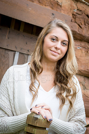 Anna Sharp Senior Images 10-12-2015-10089