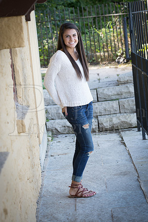 Kelly Custer Senior Images 9-20-2015-0198