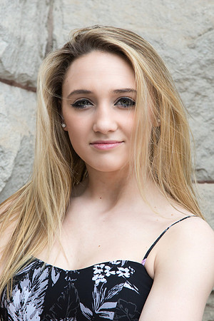 Shannon Garthwaite Senior Images 3-16-2015-0134pp