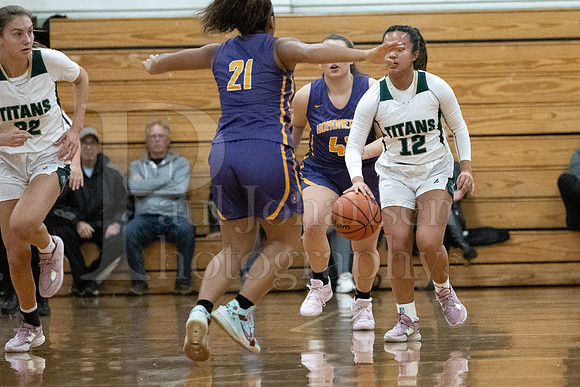 Boylan Girls Varsity Basketball vs Hononegah 12-6-2022-0855