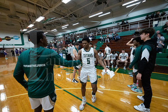 Boylan Boys Varsity Basketball vs Hononegah 2-3-2023-0251