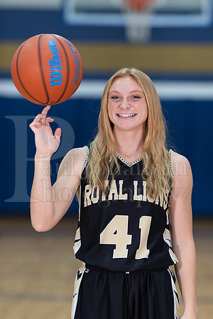 RC Basketball Seniors Banner Shoot 12-2-2021-0180