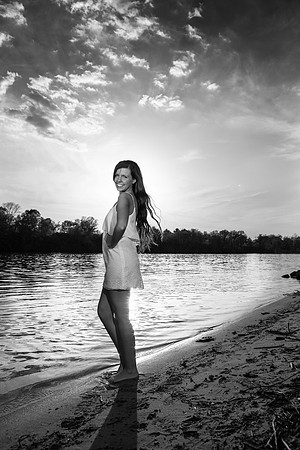Alyssa Evett Senior Images 5-18-2014-4120