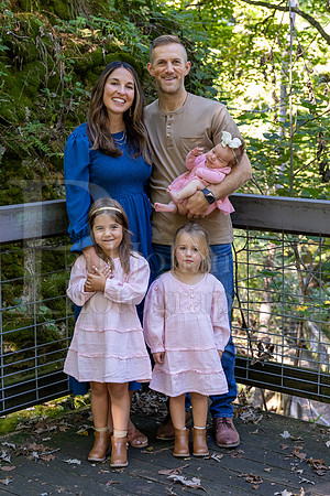Blume Family Portraits 7-29-2024-0002