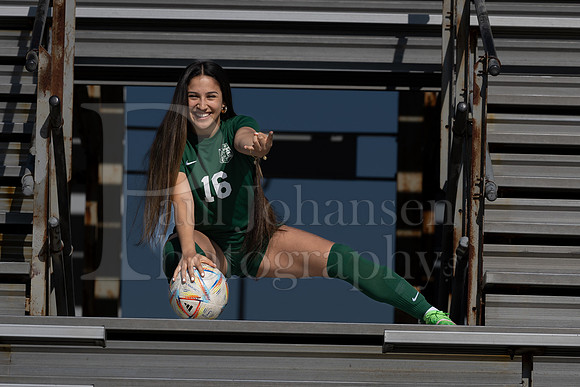 Boylan Varsity Girls Soccer Team and Senior Shoot 4-25-2024-0256