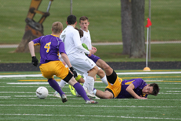 Boylan Varsity Boys Soccer vs Hononegah Regional Final 10-26-2013-4421