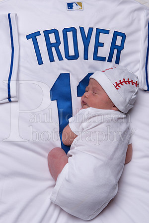 Luke Troyer Baby Pics 3-26-2017-0007