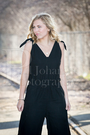 Annie Cyrs Senior Images 4-24-2018-0083