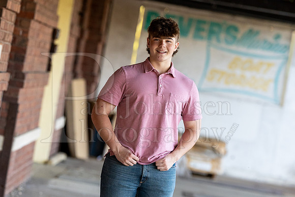 Jayden Vecchione Senior Images 5-3-2024-0231