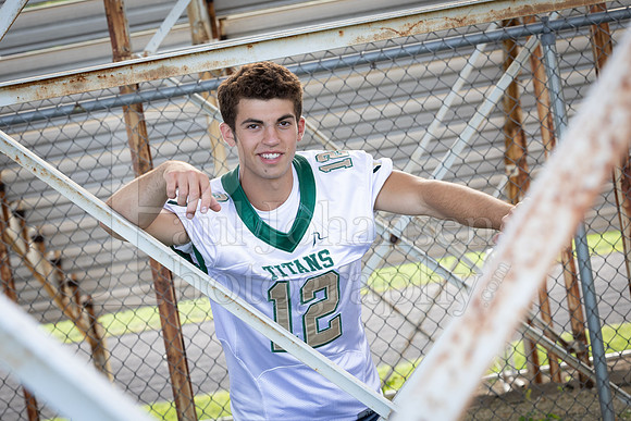 Nick Davenport Senior Images 8-4-2022-0105