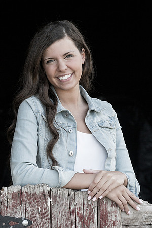 Alyssa Evett Senior Images 5-18-2014-3944