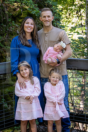 Blume Family Portraits 7-29-2024-0024